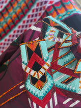 Load image into Gallery viewer, Showdown Queen Day Shirt