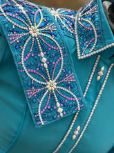 Load image into Gallery viewer, Winter Blues Day Shirt
