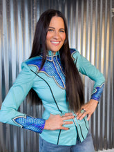 Load image into Gallery viewer, Moonbeam Day Shirt
