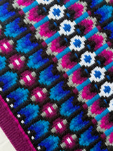 Load image into Gallery viewer, Electric Blueberry Couture Show Pad
