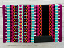 Load image into Gallery viewer, Berrywave Couture Show Pad
