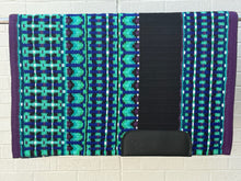 Load image into Gallery viewer, Luxe Lagoon Couture Show Pad
