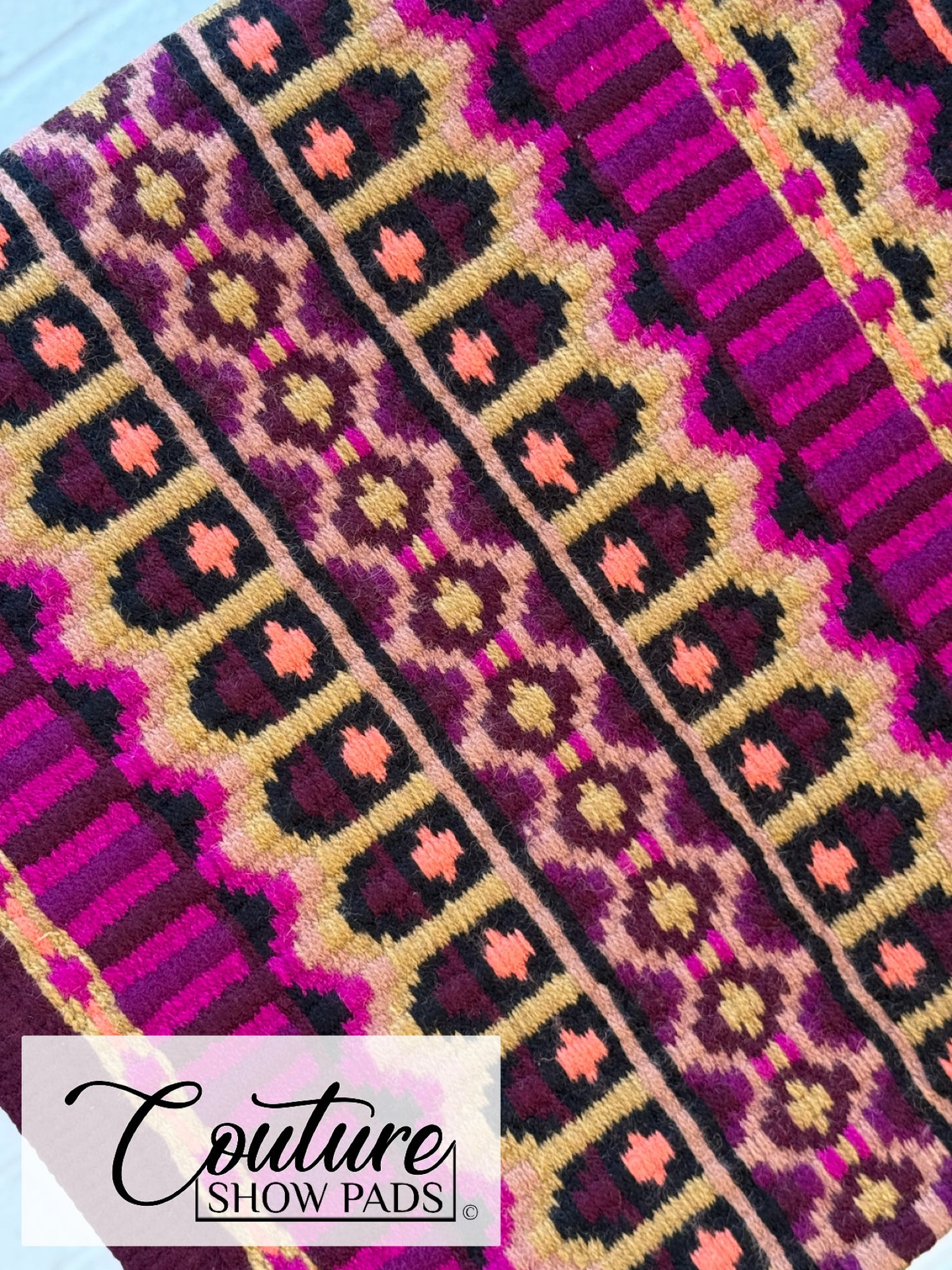 Palomino Couture Show Pad