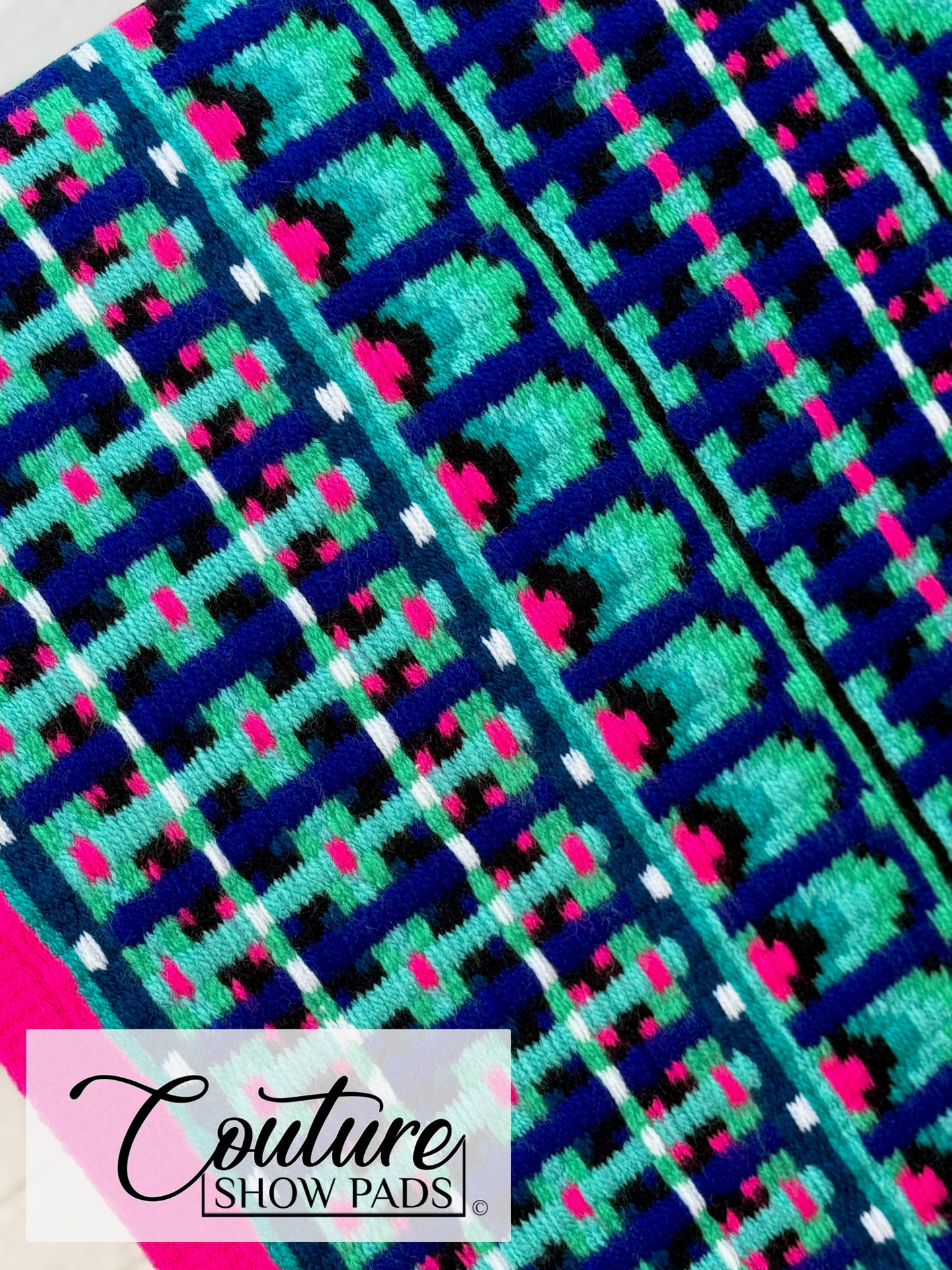 Neon Lagoon Couture Show Pad